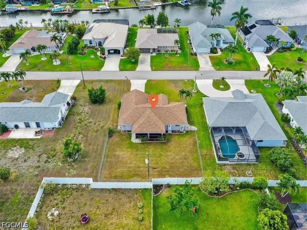 404 SE 28th Terrace Cape Coral FL 33904