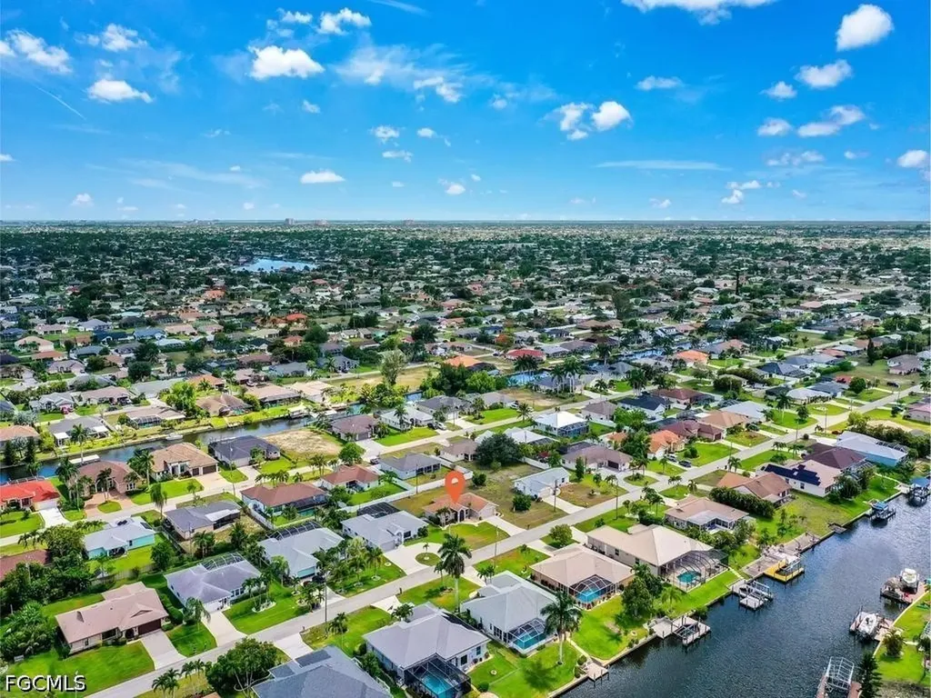 404 SE 28th Terrace Cape Coral FL 33904