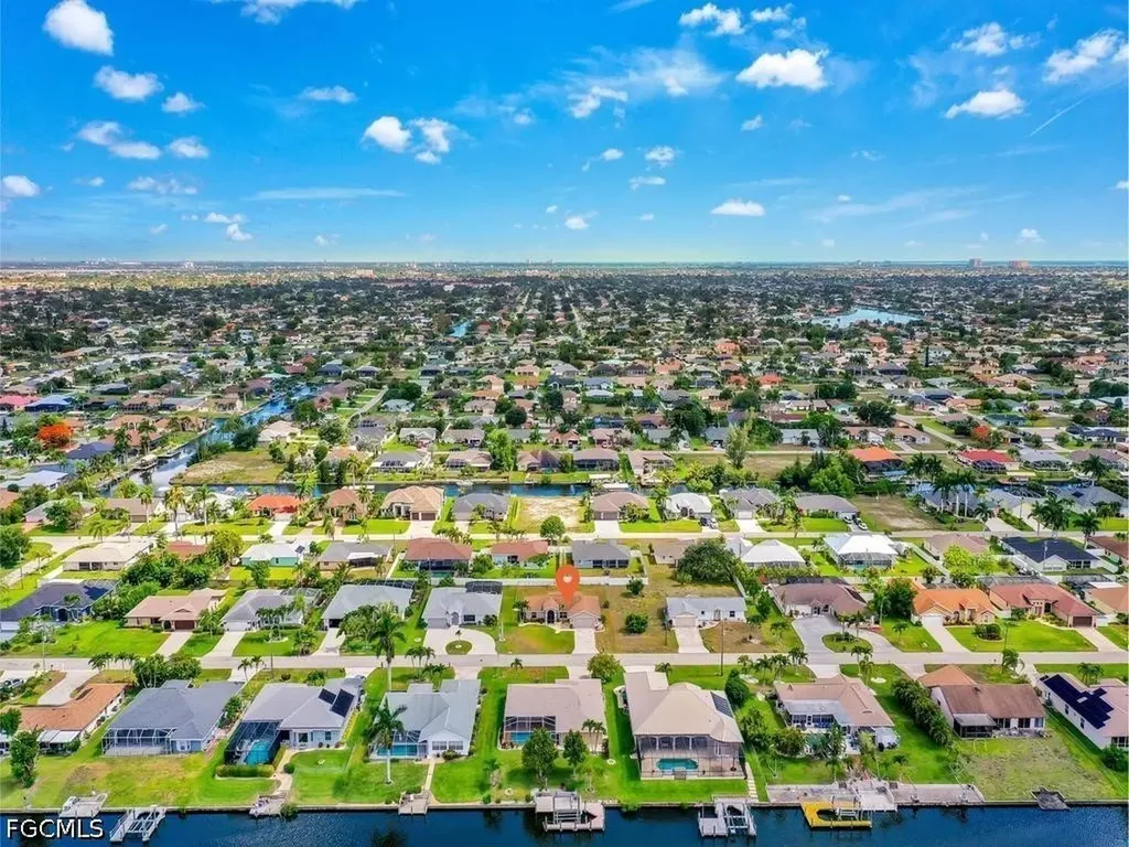 404 SE 28th Terrace Cape Coral FL 33904