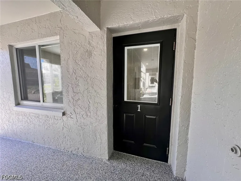 4102 SE 19th Place Cape Coral FL 33904