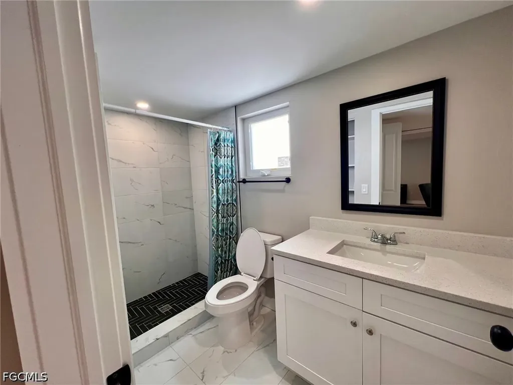 4102 SE 19th Place Cape Coral FL 33904