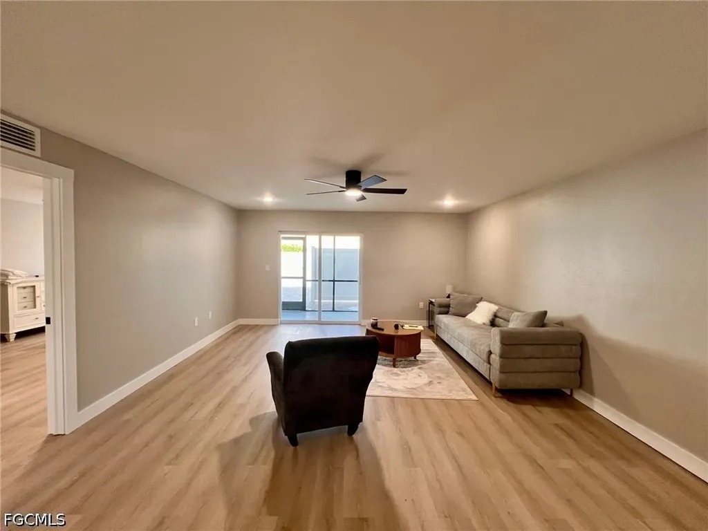 4102 SE 19th Place Cape Coral FL 33904