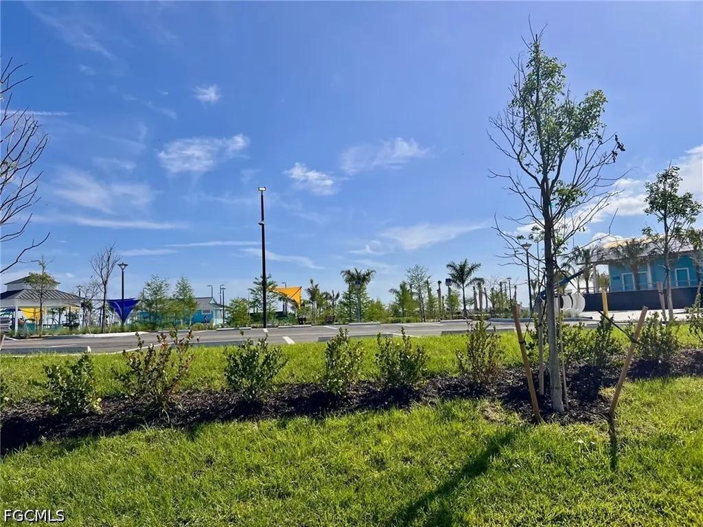 4102 SE 19th Place Cape Coral FL 33904
