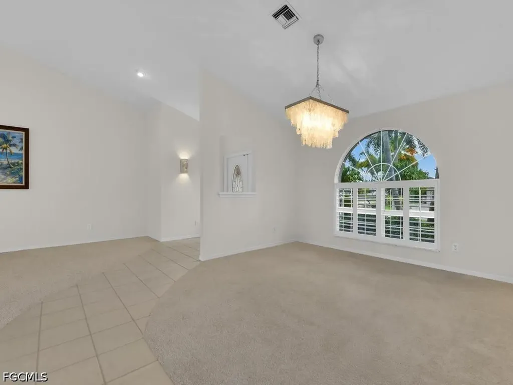 5204 SW 3rd Avenue Cape Coral FL 33914