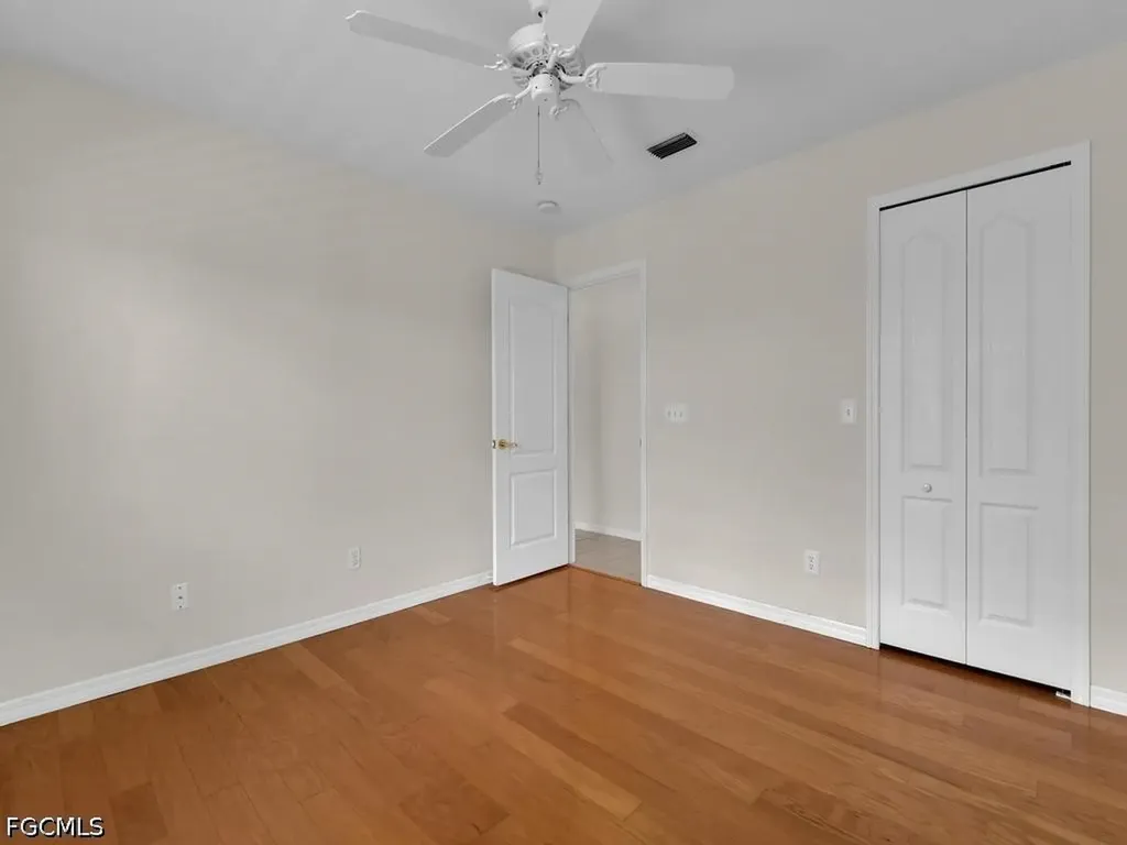 5204 SW 3rd Avenue Cape Coral FL 33914