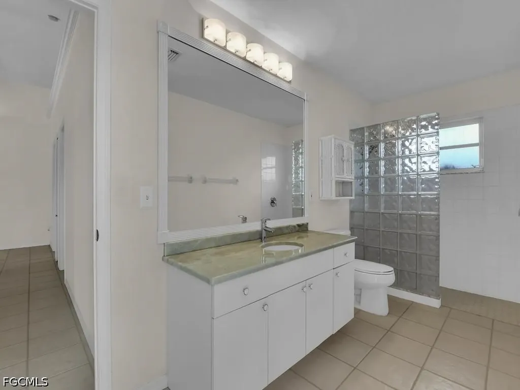 5204 SW 3rd Avenue Cape Coral FL 33914