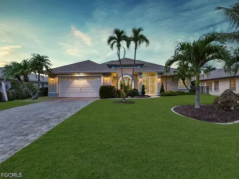 5204 SW 3rd Avenue Cape Coral FL 33914