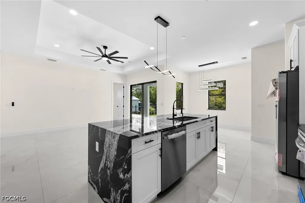 3319 30th Street SW Lehigh Acres FL 33976