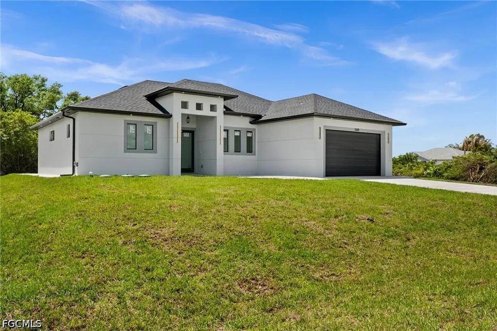 3319 30th Street SW Lehigh Acres FL 33976