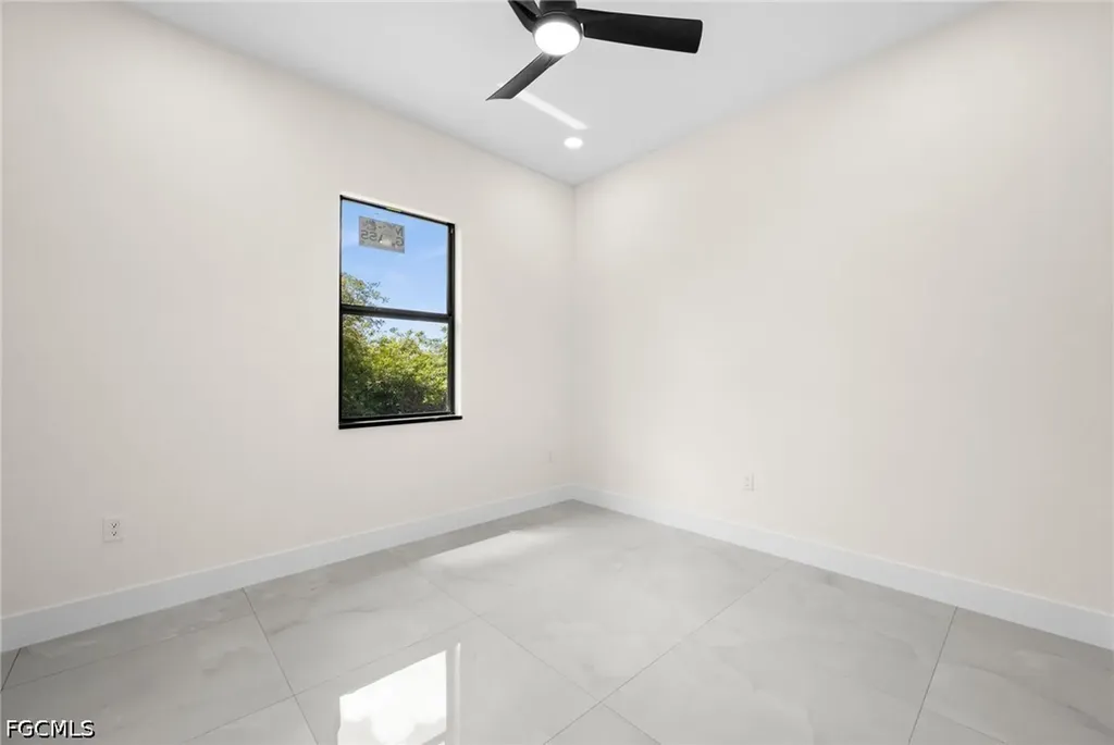 3319 30th Street SW Lehigh Acres FL 33976