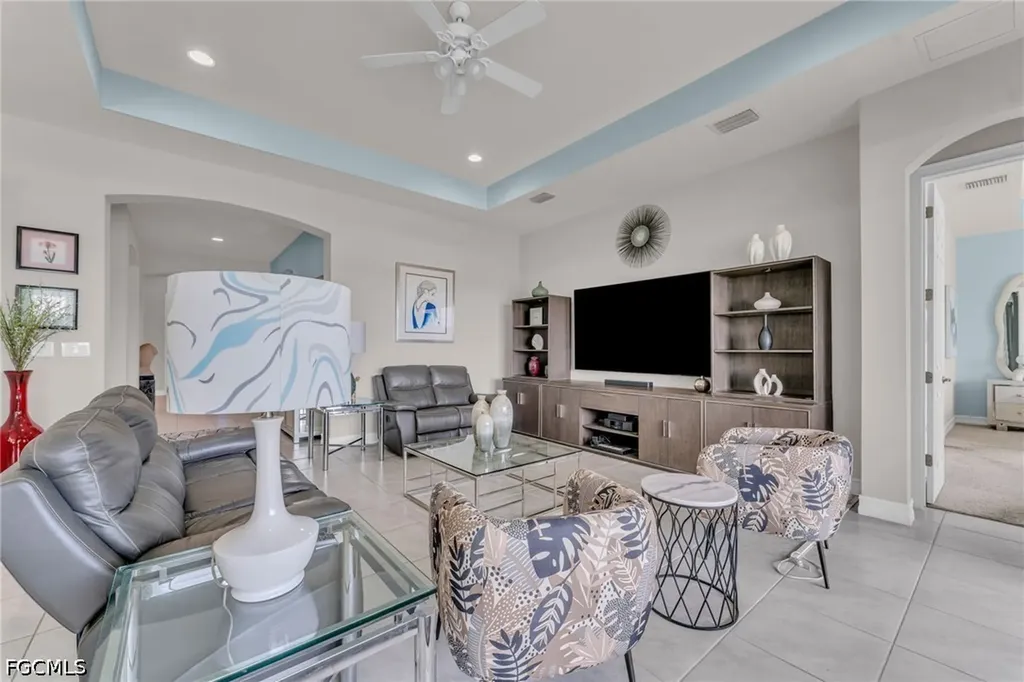 3596 Avenida Del Vera North Fort Myers FL 33917