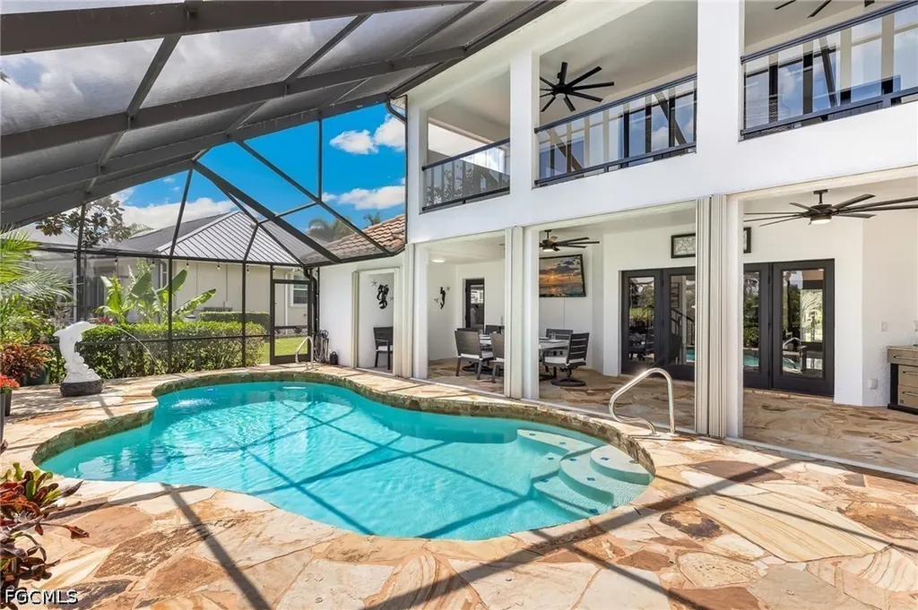 11908 King James Court Cape Coral FL 33991
