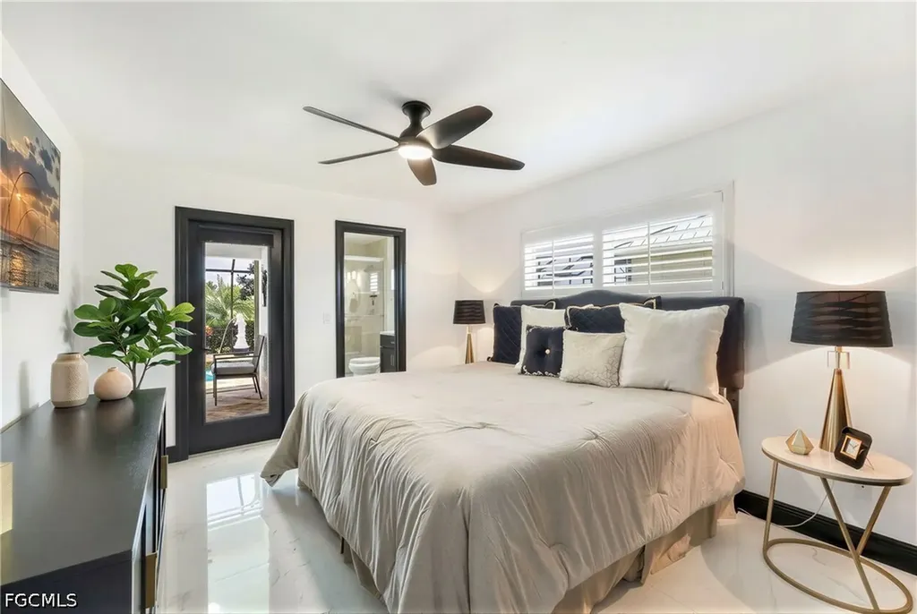 11908 King James Court Cape Coral FL 33991