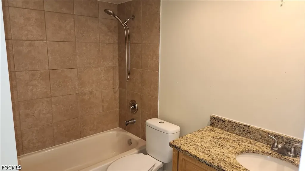 6118 Montego Bay Loop Fort Myers FL 33908