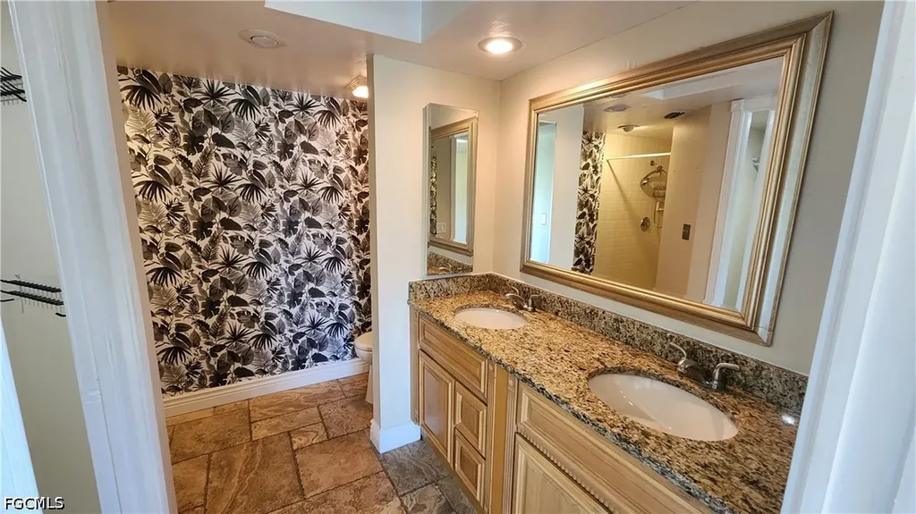 6118 Montego Bay Loop Fort Myers FL 33908