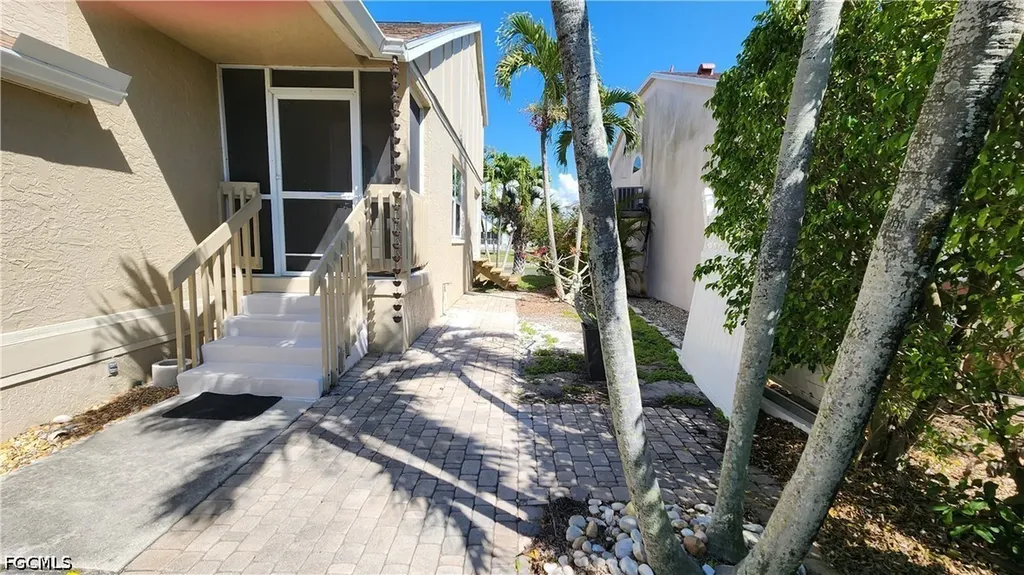 6118 Montego Bay Loop Fort Myers FL 33908