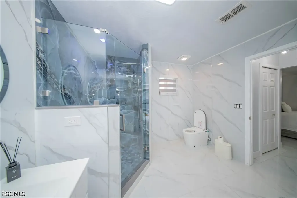 344 NE 10th Street Cape Coral FL 33909