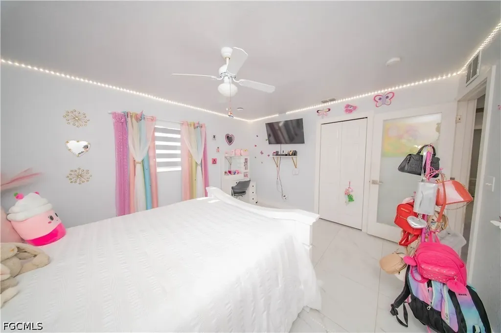344 NE 10th Street Cape Coral FL 33909