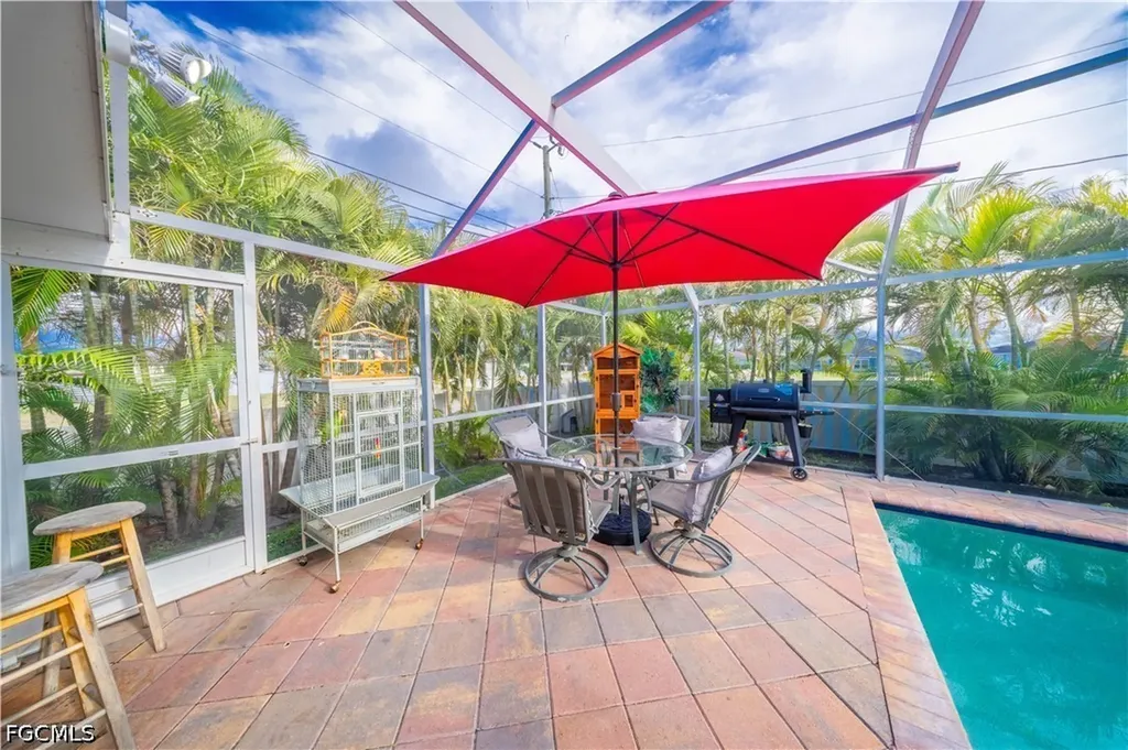344 NE 10th Street Cape Coral FL 33909