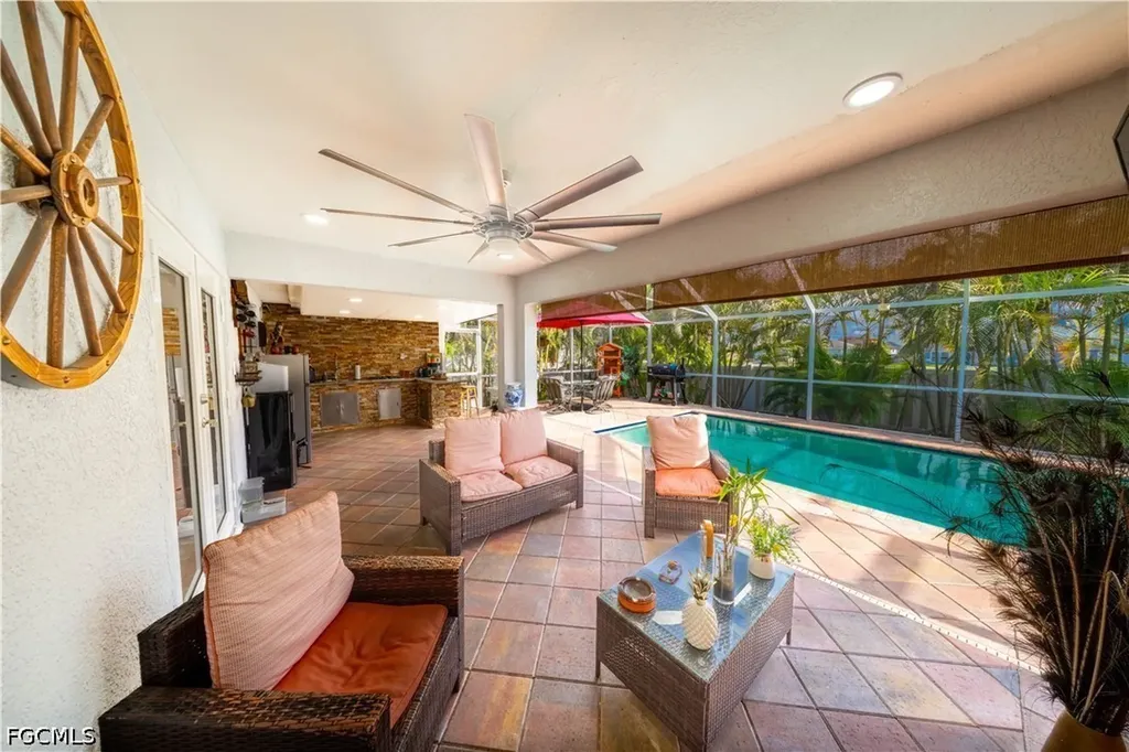 344 NE 10th Street Cape Coral FL 33909