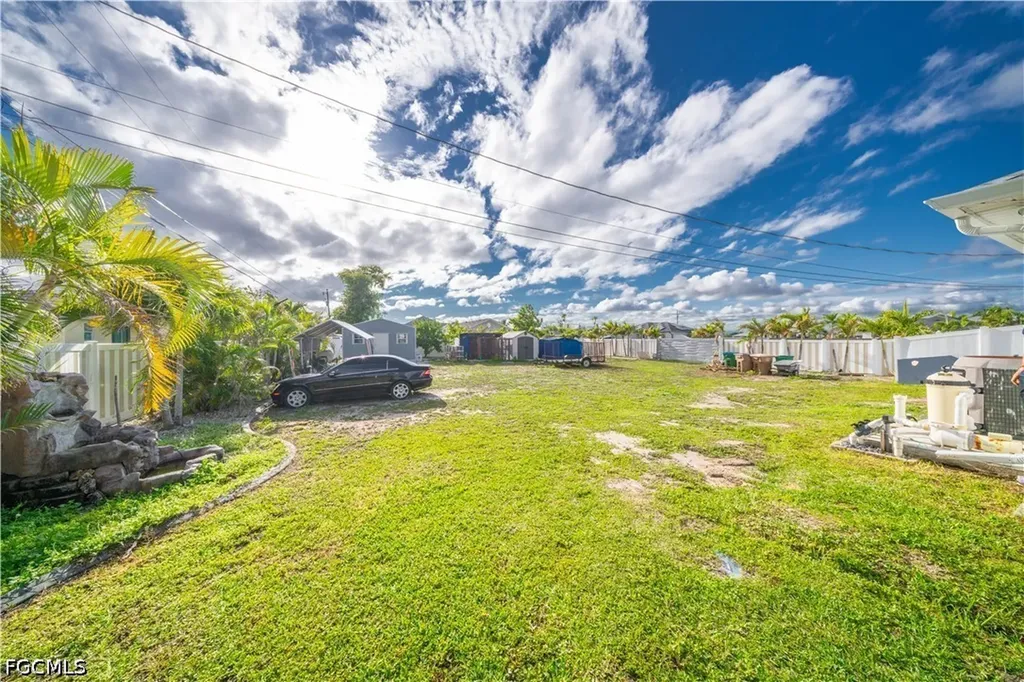 344 NE 10th Street Cape Coral FL 33909