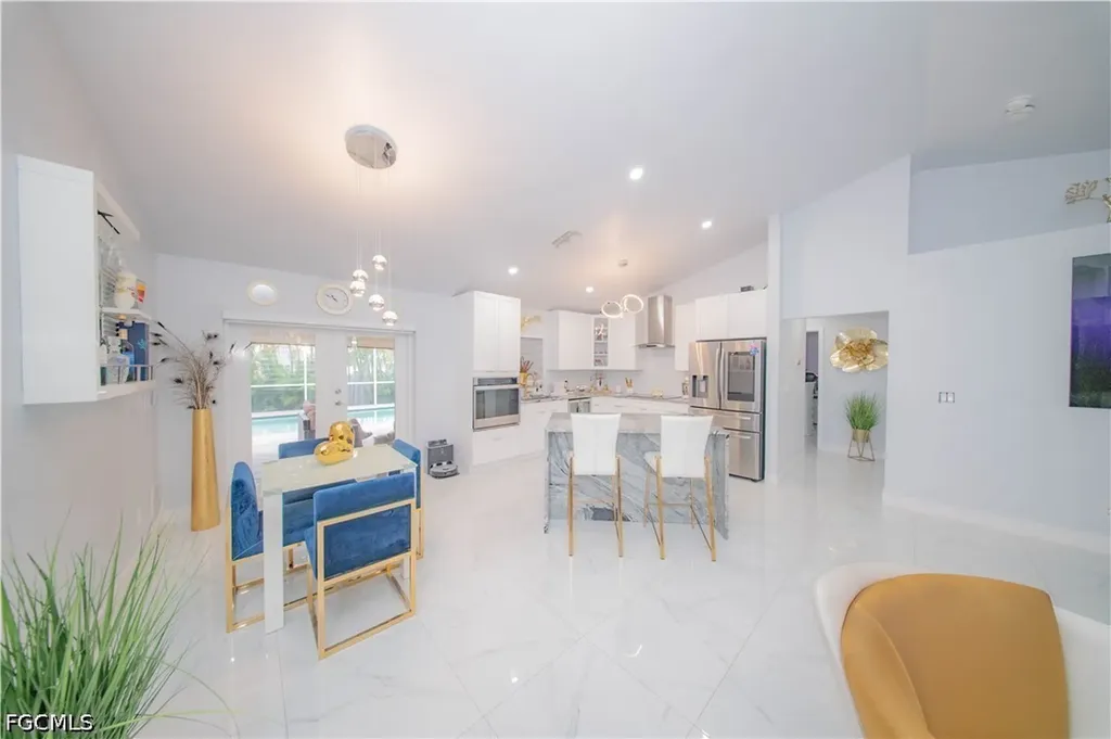 344 NE 10th Street Cape Coral FL 33909