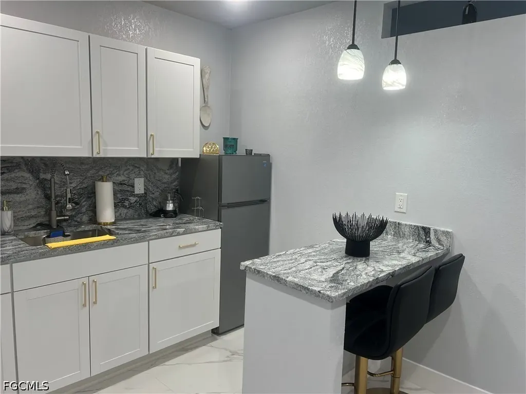344 NE 10th Street Cape Coral FL 33909
