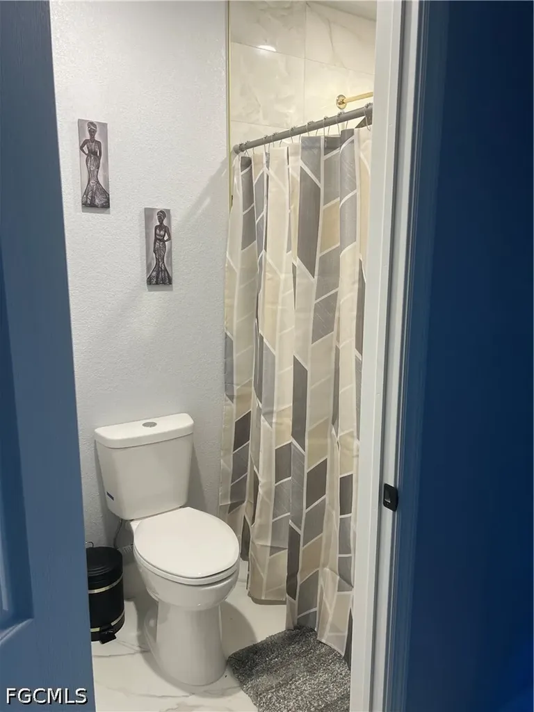 344 NE 10th Street Cape Coral FL 33909