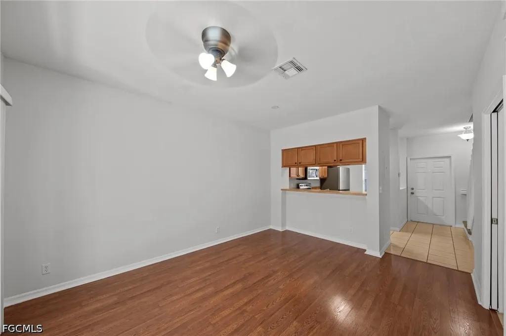 8273 Pacific Beach Drive Fort Myers FL 33966