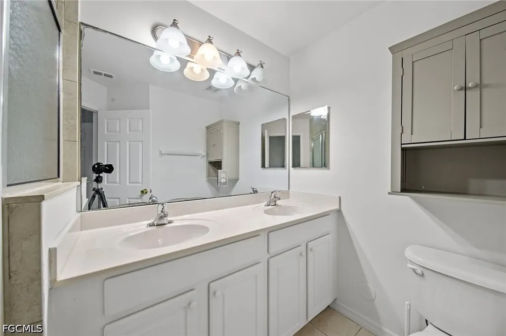 8273 Pacific Beach Drive Fort Myers FL 33966