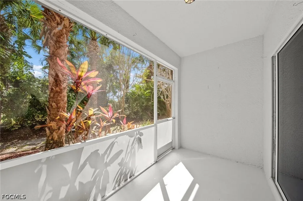 8273 Pacific Beach Drive Fort Myers FL 33966