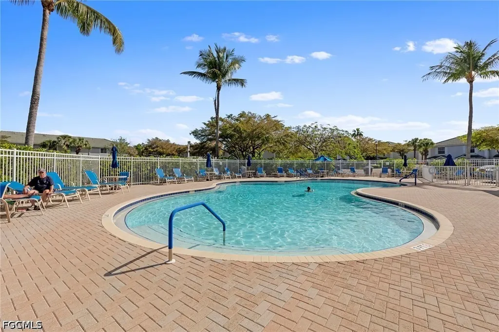 8273 Pacific Beach Drive Fort Myers FL 33966
