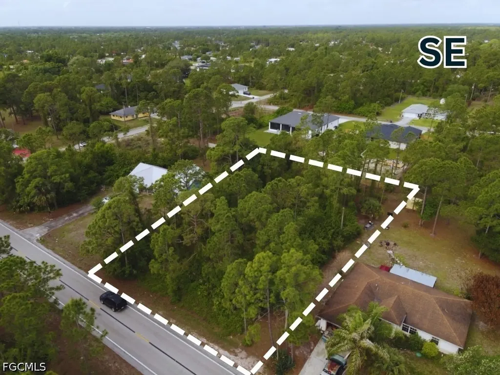 1105 Richmond Avenue N Lehigh Acres FL 33972