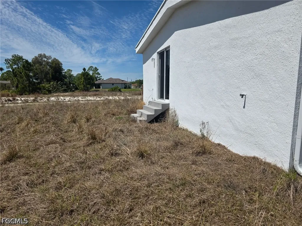 2913 34th Street SW Lehigh Acres FL 33976