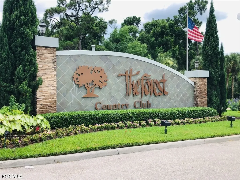 16561 Heron Coach Way Fort Myers FL 33908
