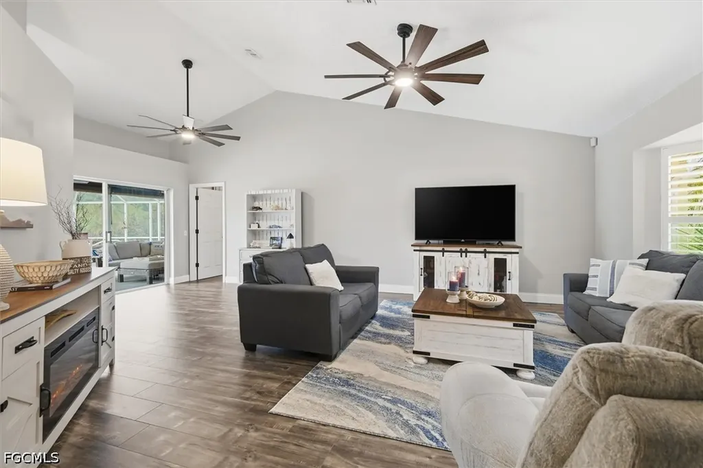 387 Viceroy Terrace Port Charlotte FL 33954
