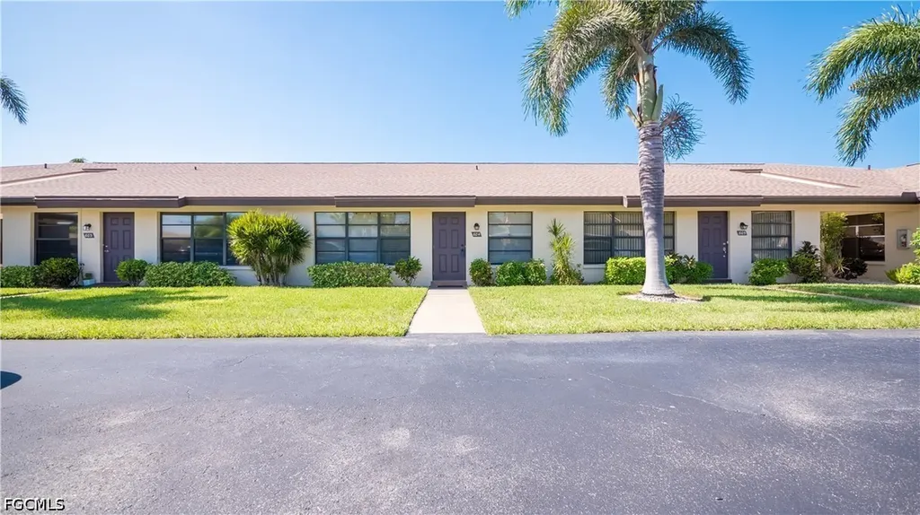 3906 SE 11th Place Cape Coral FL 33904