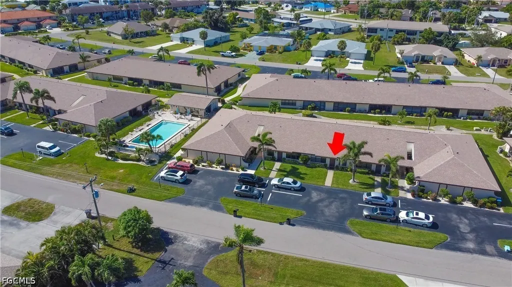 3906 SE 11th Place Cape Coral FL 33904