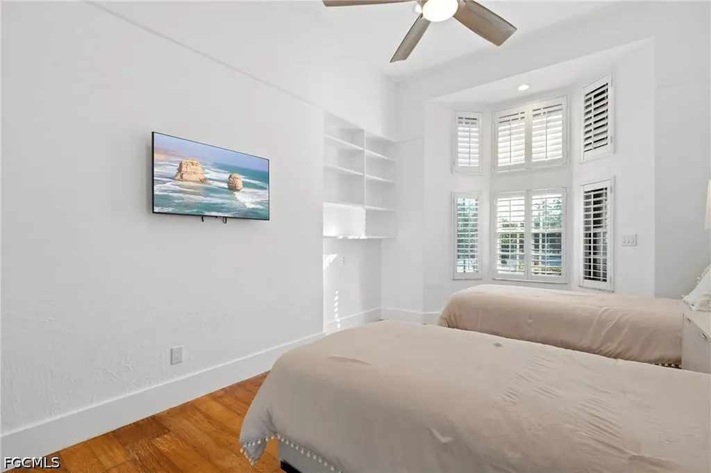 4090 W Gulf Drive Sanibel FL 33957
