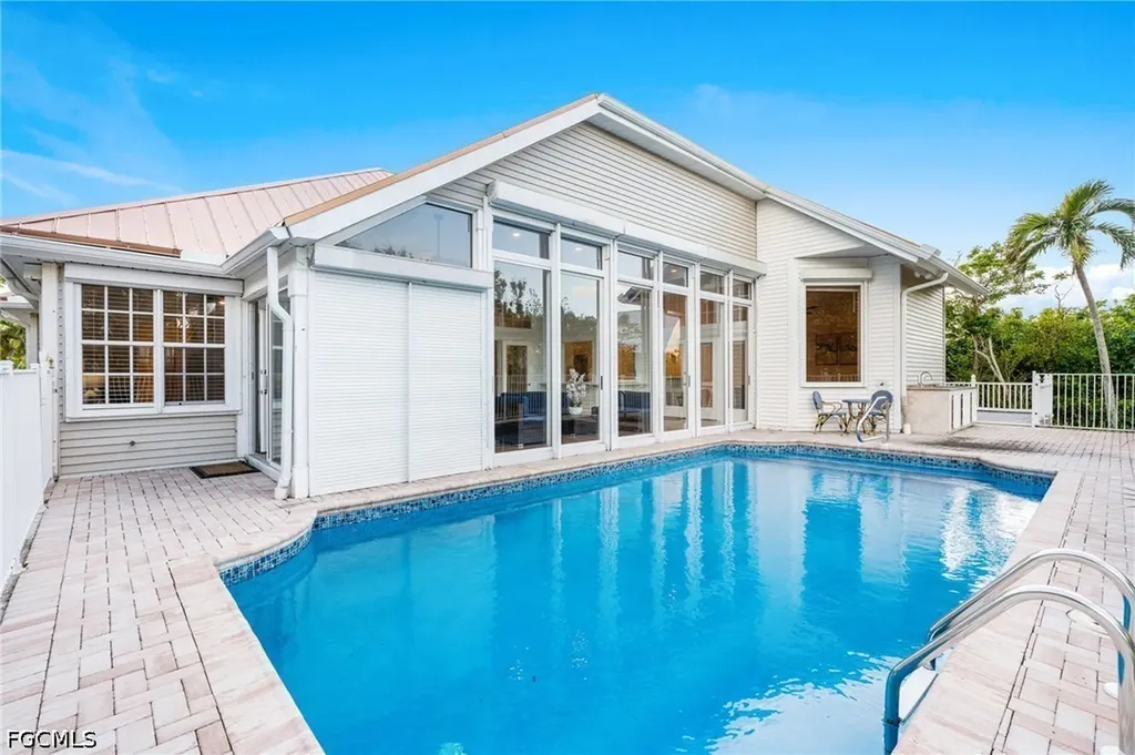 4090 W Gulf Drive Sanibel FL 33957