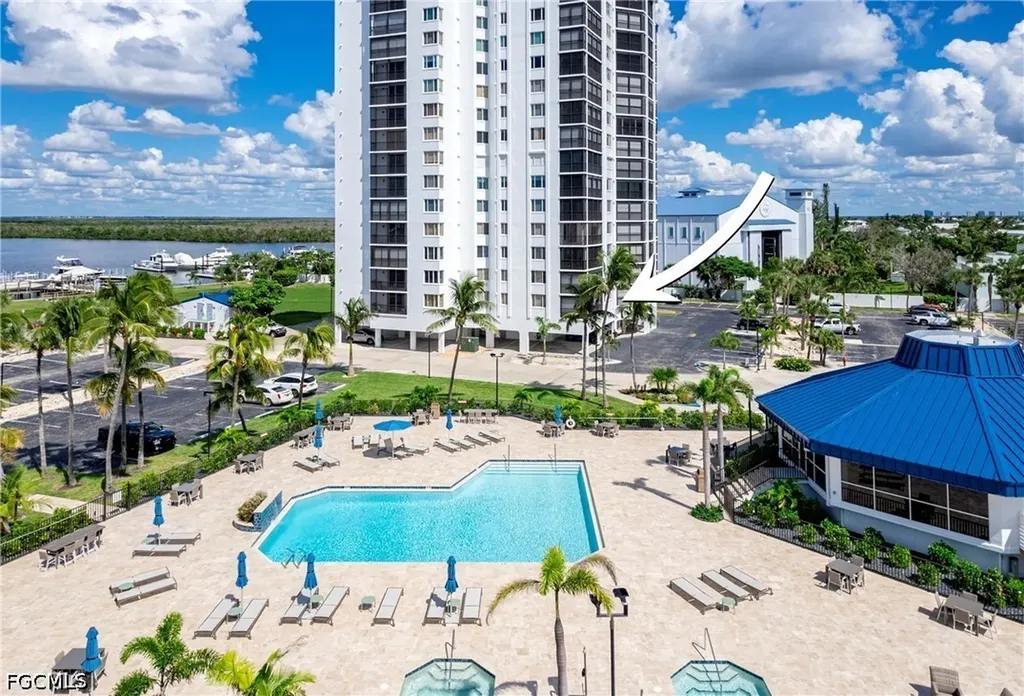 Fort Myers Beach FL, 4745 Estero Boulevard, Unit 104