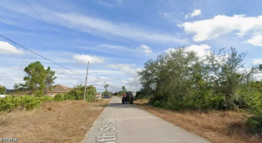 3006 5th Street SW Lehigh Acres FL 33976