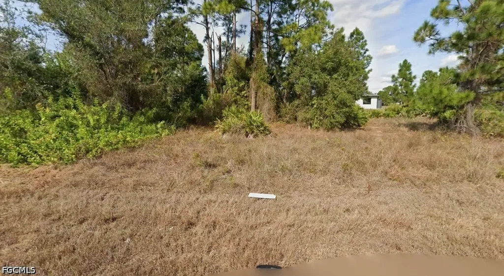 3006 5th Street SW Lehigh Acres FL 33976