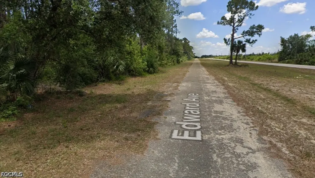 1914 Edward Avenue Lehigh Acres FL 33972
