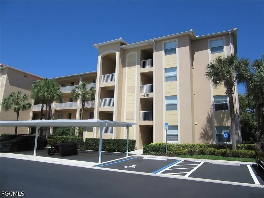 8331 Whiskey Preserve Circle Fort Myers FL 33919