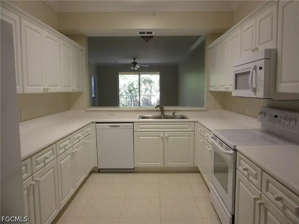 8331 Whiskey Preserve Circle Fort Myers FL 33919
