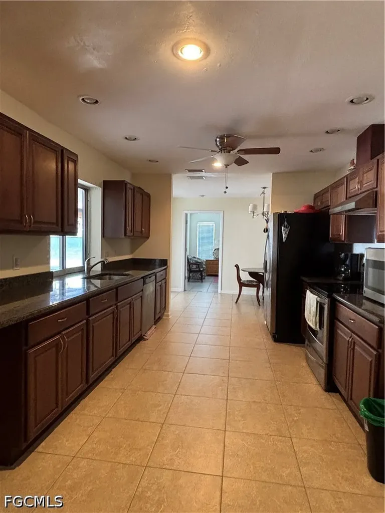 4472 Coronado Parkway Cape Coral FL 33904