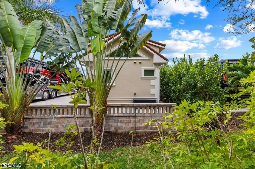 4706 Southern Breeze Drive Naples FL 34114