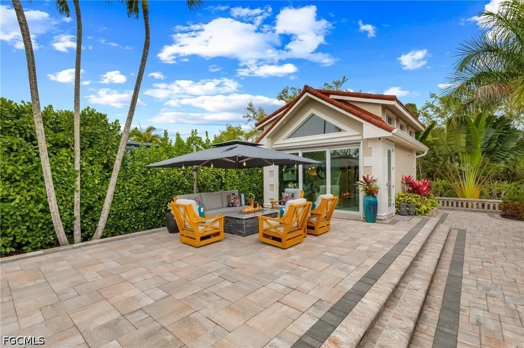 4706 Southern Breeze Drive Naples FL 34114