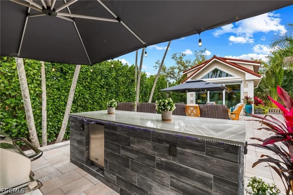 4706 Southern Breeze Drive Naples FL 34114